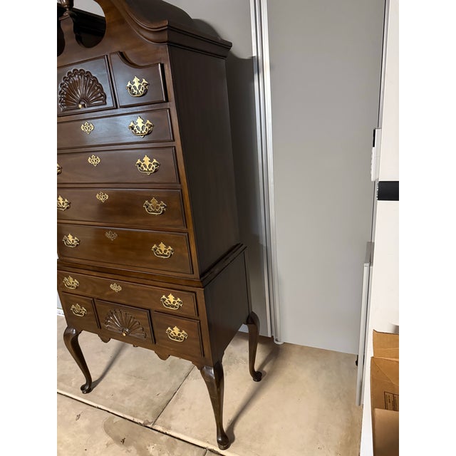 Chippendale Drexel Heritage Highboy Dresser 18th Century Design For Sale - Image 3 of 6