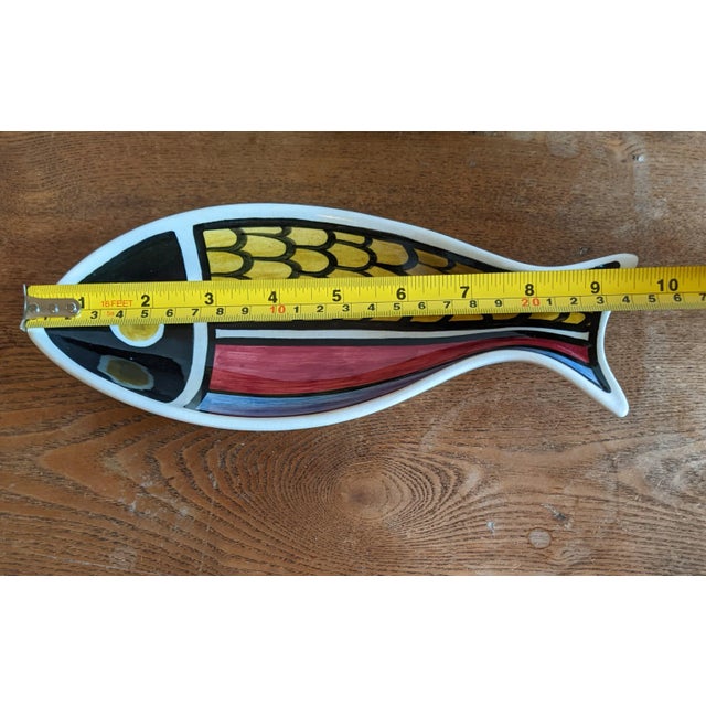 Vintage Color Blocked Swiss Ceramic Fish Snack Plates or Wall Art - Set of 7, Made in Switzerland For Sale - Image 10 of 12