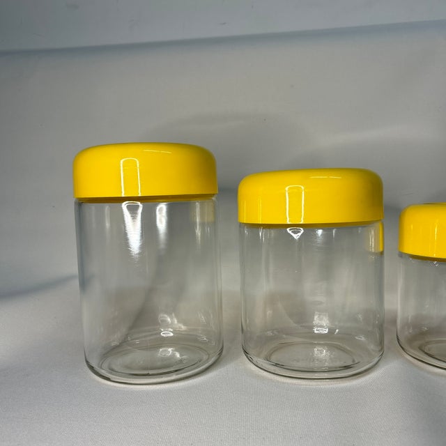 Mid-Century Modern Vintage Mid-Century Heller Design Inc Container - Set of 4 For Sale - Image 3 of 6