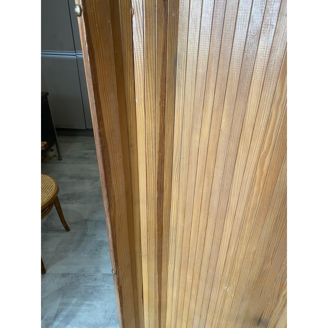 Vintage Freestanding Foldable Wooden Screen in the style of Baumann, 1950s For Sale - Image 16 of 18