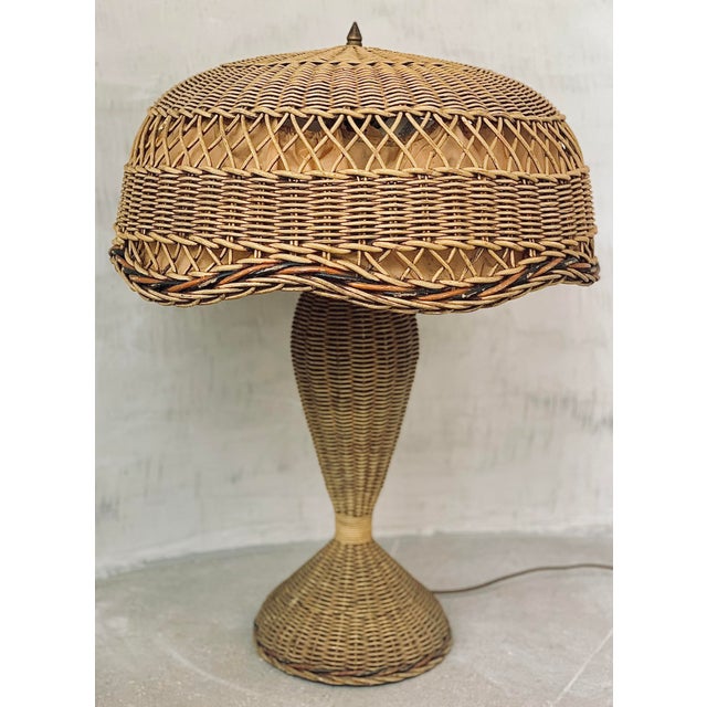 Early 20th Century Arts & Crafts Heywood-Wakefield Antique Wicker Table Lamp W/ Silk Underlay on Mushroom Shaped Shade For Sale - Image 9 of 12