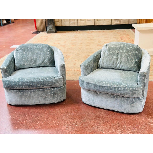 1960s Vintage Barrel Back Swivel Chairs, Newly Reupholstered For Sale - Image 5 of 9