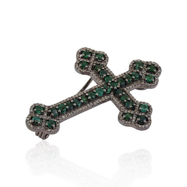 Art Nouveau Royal Victorian Style Emerald & Diamond Cross Brooch Pendant in 925 Sterling Silver For Sale - Image 3 of 14