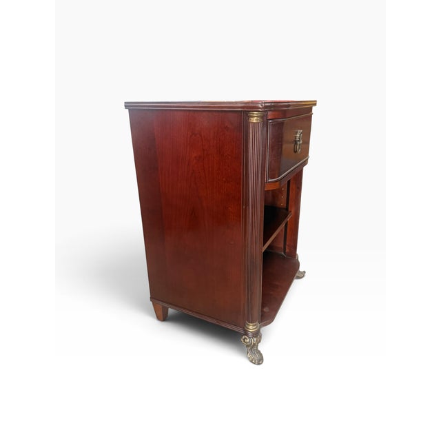 Pair of Bombay Company Neoclassical Mahogany Nightstands With Gilt Paw Feet For Sale In West Palm - Image 6 of 14
