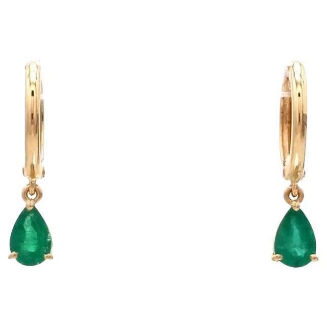 0.60 cts Natural emerald earrings in 18k gold For Sale In New York - Image 6 of 18