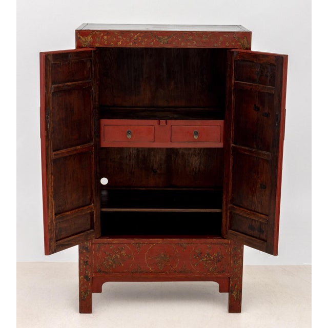 Chinese Chinese Red Lacquered Cabinet For Sale - Image 3 of 10