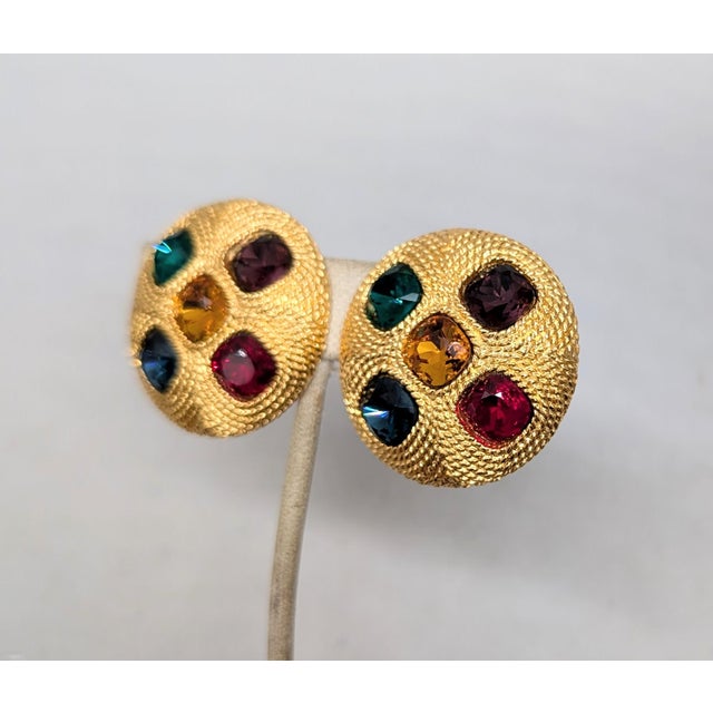 Vintage Signed Napier Round Goldtone Jewel Tone Rhinestone Clip Earrings-2 Pieces For Sale In Philadelphia - Image 6 of 7