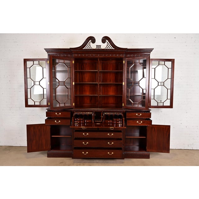 1980s Baker Furniture Style English Georgian Carved Mahogany Breakfront Bookcase Cabinet With Drop Front Secretary Desk For Sale - Image 5 of 13