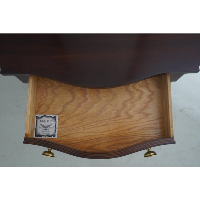 Statton Furniture Statton Old Towne Mahogany Console Table & Mirror For Sale - Image 4 of 18