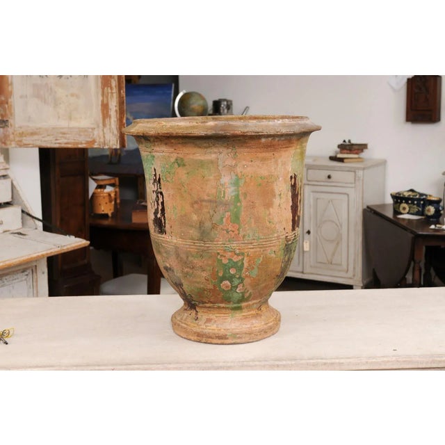 French Provençal Early 19th Century Anduze Vase with Hints of Green and Brown For Sale - Image 4 of 12