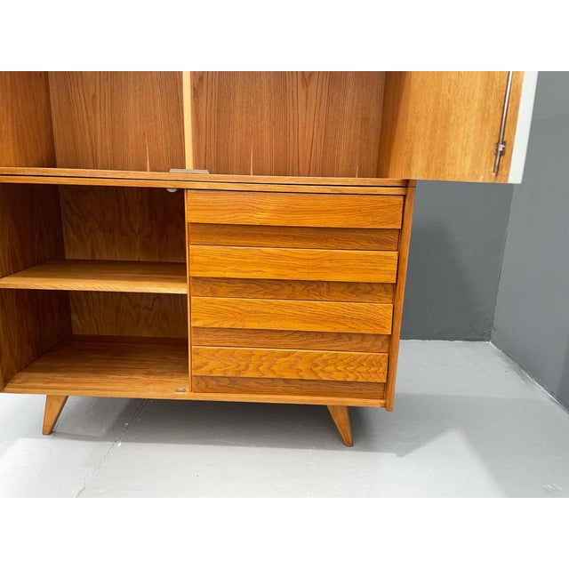 U-450 Oak Cabinet by Jiří Jiroutek for Interior Prague, Czechoslovakia, 1960s For Sale - Image 13 of 18