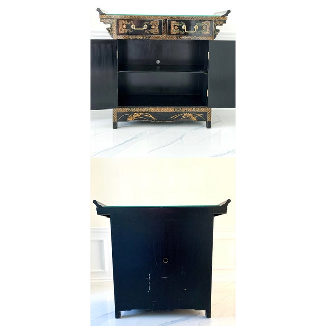 Vintage Coromandel Asian Oriental Black Lacquer Altar Sideboard Media