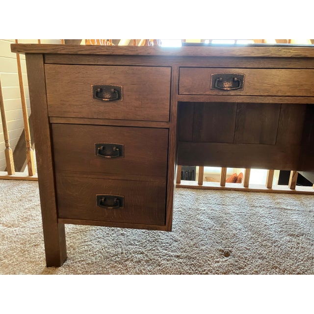 Stickley Mission Oak Executive Desk (Finish #32) For Sale - Image 16 of 18