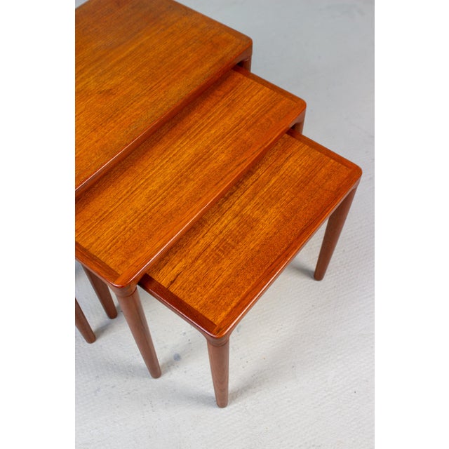 This set of three side tables, designed by H.W. Klein for Bramin, exudes a calm and harmonious sense of proportion. The...