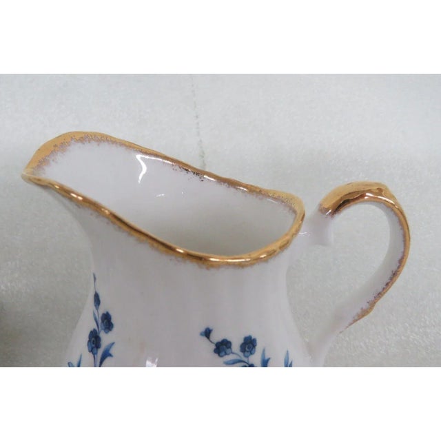 Elizabethan England Bone China Blue Floral Creamer and Sugar Bowl Set For Sale - Image 9 of 10