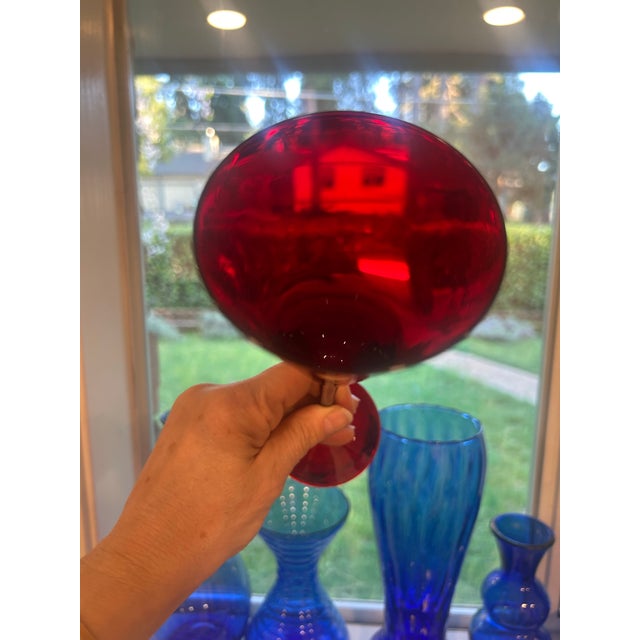 These glasses are as light as feathers and with very fine thin glassed coupes. A rich vibrant ruby red that’s sure to...