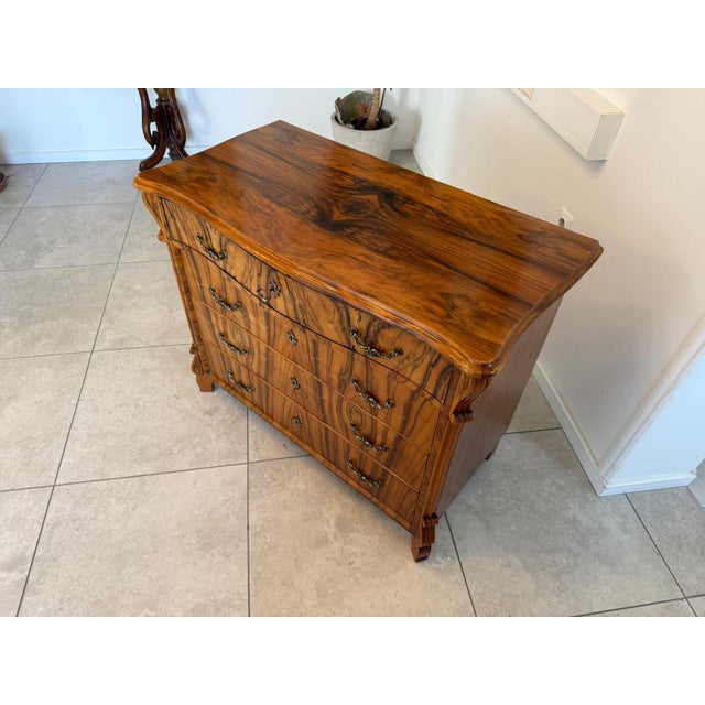 Biedermeier Walnut Veneered Chest of Drawers For Sale - Image 4 of 15