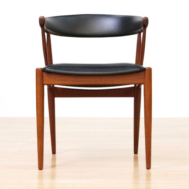 Mid-Century Modern 1960s Danish Modern Teak Armchair by Johannes Andersen For Sale - Image 3 of 12