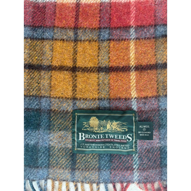 Late 20th Century Vintage Fortnum & Mason Picnic Hamper Ginori Porcelain With Bronte Tweed Blanket – 41 Pieces For Sale - Image 5 of 18