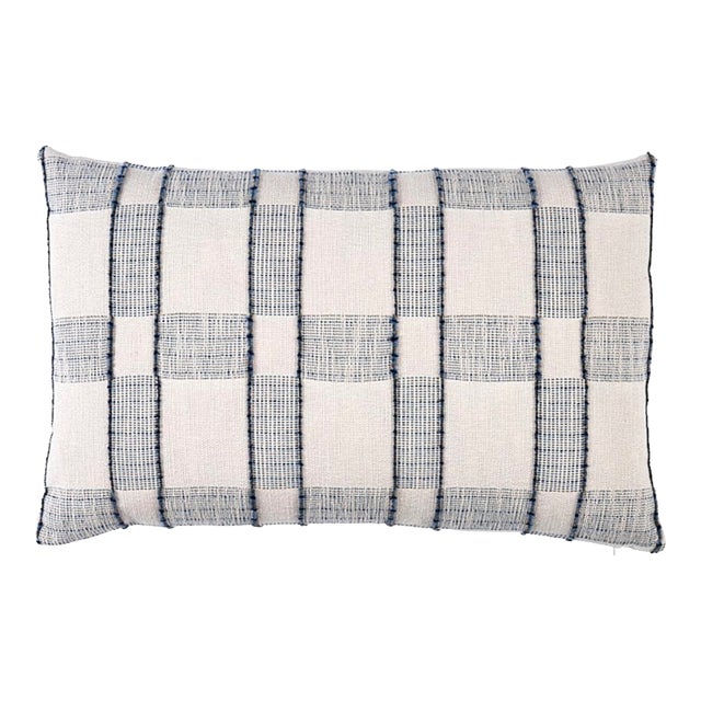 Elko Woven Pillow Cover in Indigo Blue, 14x20 Pillow For Sale