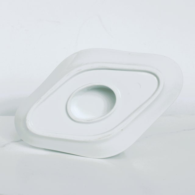 1850-1899 French Porcelain/Earthenware Gray/Sauce Boat For Sale - Image 4 of 4