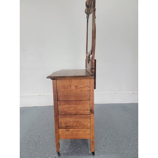 Mission Antique American Tiger Oak Dresser With Original Beveled Mirror, C. 1905–1915 For Sale - Image 3 of 14