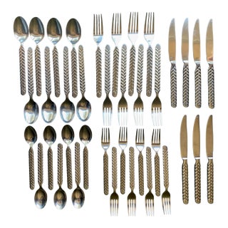 1980s Candellabra Woven Stainless Dinnerware Set by Cambridge Silver - 38 PCS For Sale