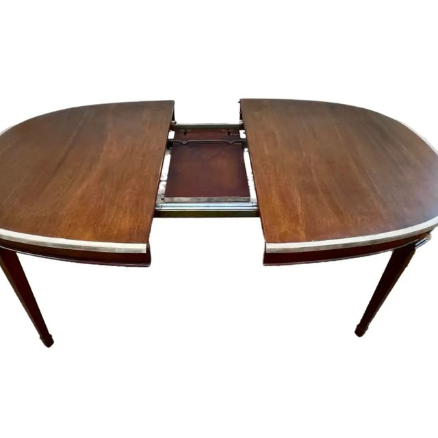 Brown English Hepplewhite Style Dining Table For Sale - Image 8 of 11