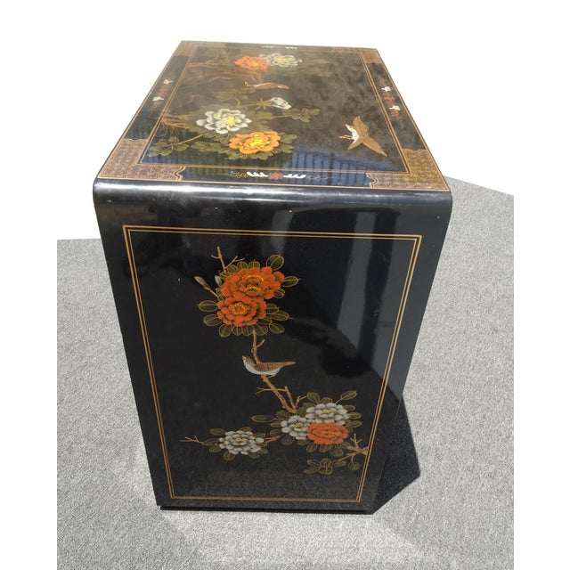 Vintage Chinese Asian Chinoiserie Floral Cabinet ~ Black Lacquered Side Table For Sale - Image 11 of 15
