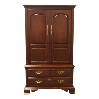Thomasville Furniture Collector's Cherry Traditional Style 40" Media Chest 10111-336 For Sale