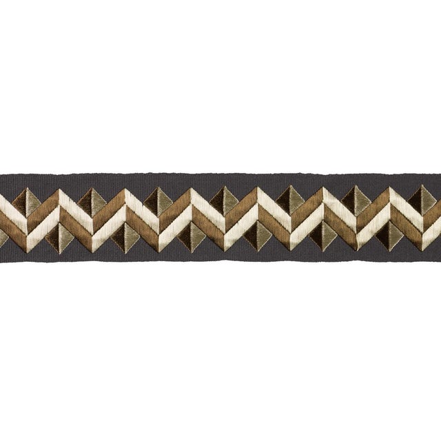 SAMPLE - Schumacher Zigzag Moderne Tape Trim In Onyx For Sale
