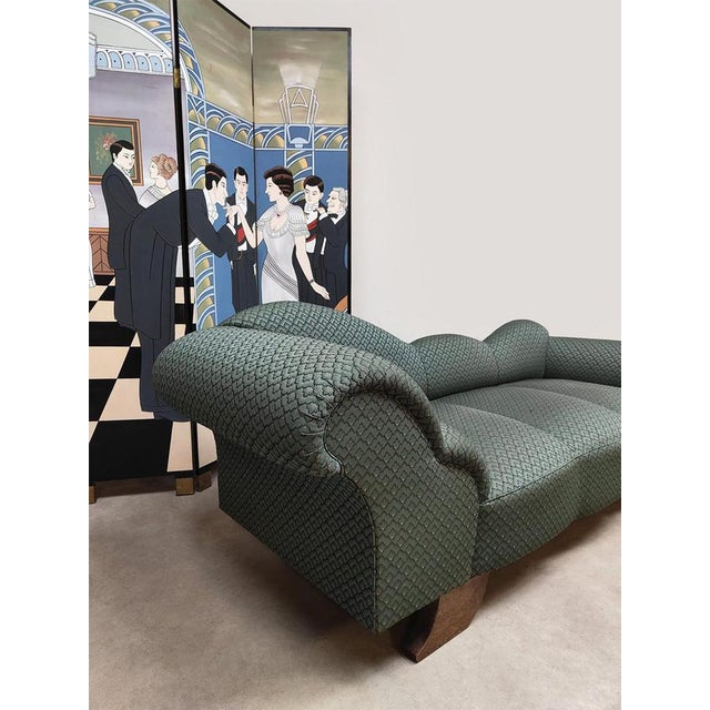 This chaise longue/sofa from the 1930s-1940s is timeless. A chaise longue sofa is essentially a straight sofa with an...