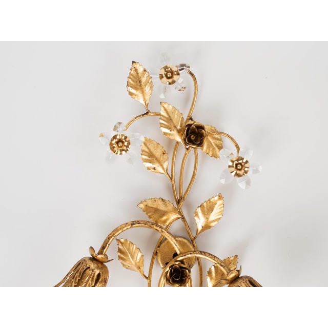 1960s Italian Florentine Gilt Metal Floral 2-Light Wall Sconce With Crystals For Sale - Image 6 of 10