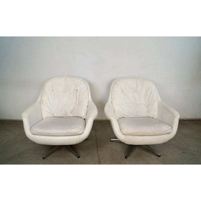 Selig 1960’s Mid-Century Modern Space Age Swivel Lounge Chairs by Selig - A Pair For Sale - Image 4 of 12