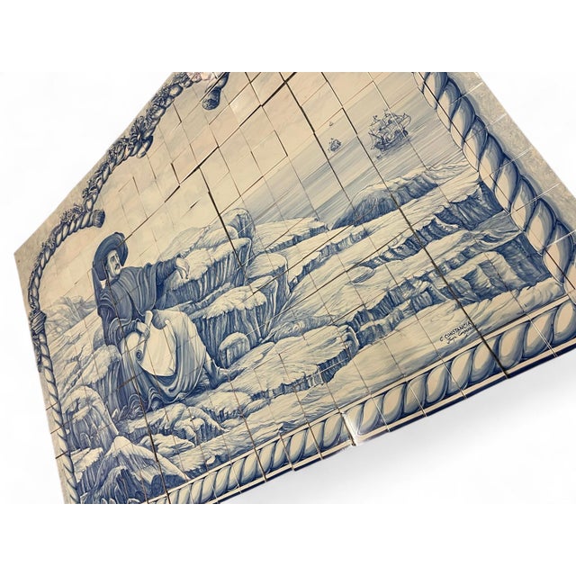 Hand-Painted Azulejos Tiles with Henry the Navigator by Jorge Gardoso for Ceramica Constantia, Portugal, 1996, Set of 280 For Sale - Image 3 of 13
