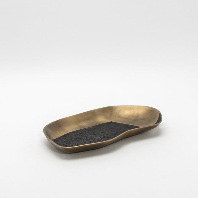 2020s Bowl in Bronze Patina Brass With Black Shagreen Details by Kifu Paris For Sale - Image 5 of 8