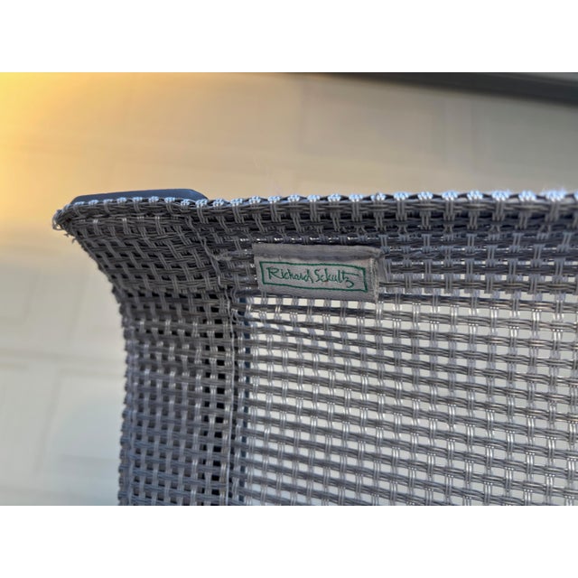 2000 - 2009 Pair Richard Schultz Knoll Chaise Lounge Chair Aluminum Mesh Modern Patio Pool For Sale - Image 5 of 10