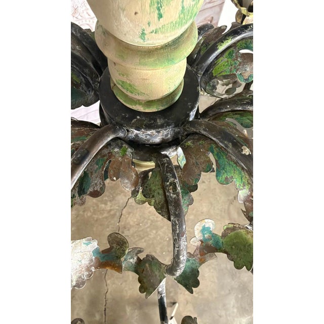 Italian Tole 10-Lights Florentine Chandelier With Original Polychrome Patina For Sale - Image 13 of 16
