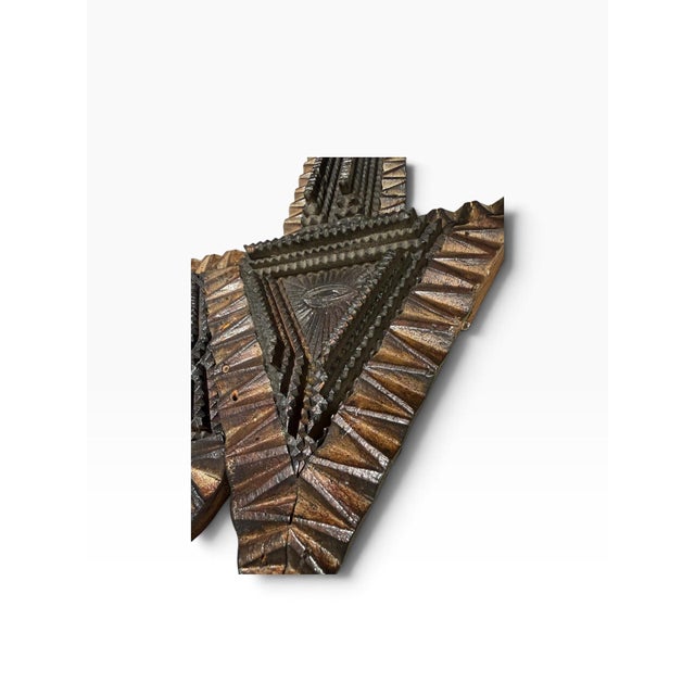 Gothic Revival American Tramp Art Frame With All-Seeing Eyes, C. 1880–1900 For Sale - Image 10 of 11