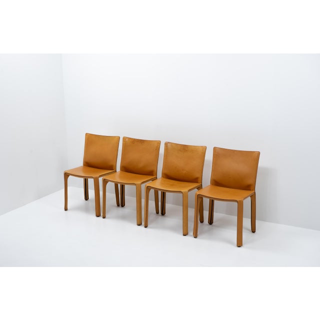 Mid-Century Modern Cab 412 Chairs by Mario Bellini for Cassina, 1990s, Set of 4 For Sale - Image 3 of 15