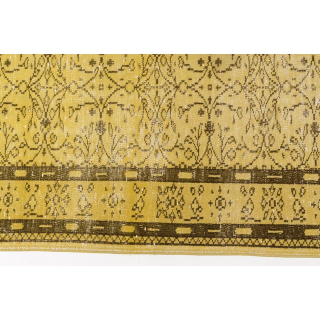 Yellow Mid 20th Century Oushak Faded Yellow Rug For Sale - Image 8 of 10