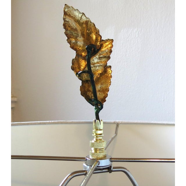 Pair of Vintage Italian Tole Leaf Finials, Gold Leaf Emerald Green Brass Base For Sale - Image 4 of 7