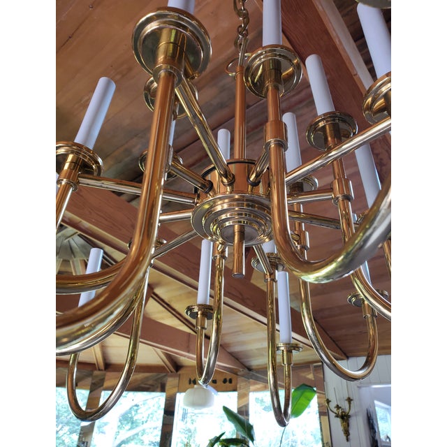 1970s Vintage Mid Century Tommi Parzinger Style 24 Light Chandelier For Sale - Image 5 of 7