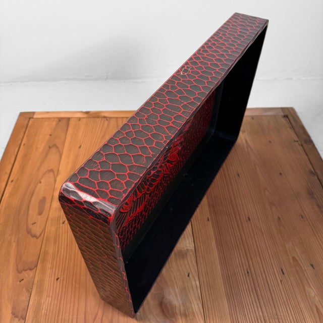 Japanese Wooden Tray with Floral Motif, 1960s For Sale - Image 10 of 11