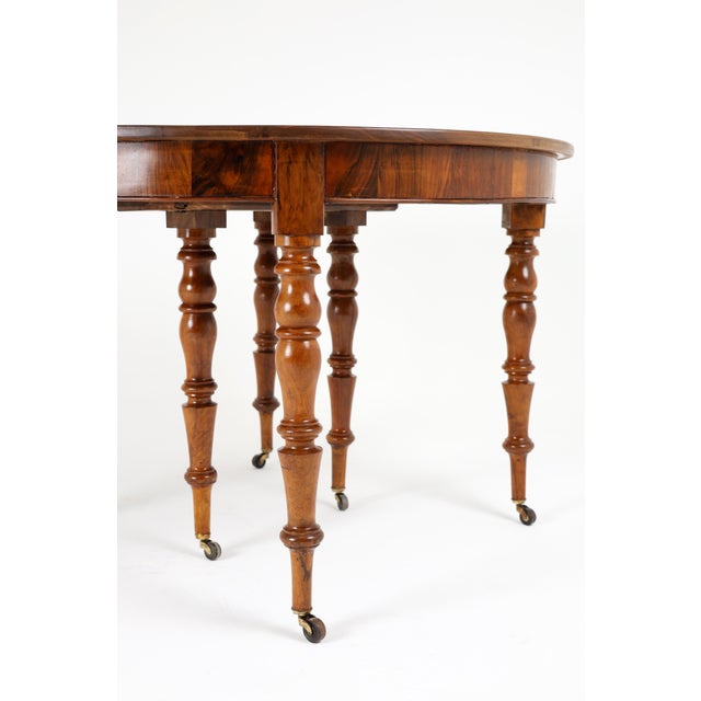 French Extendable Walnut Dining Table, 1850 For Sale - Image 4 of 18