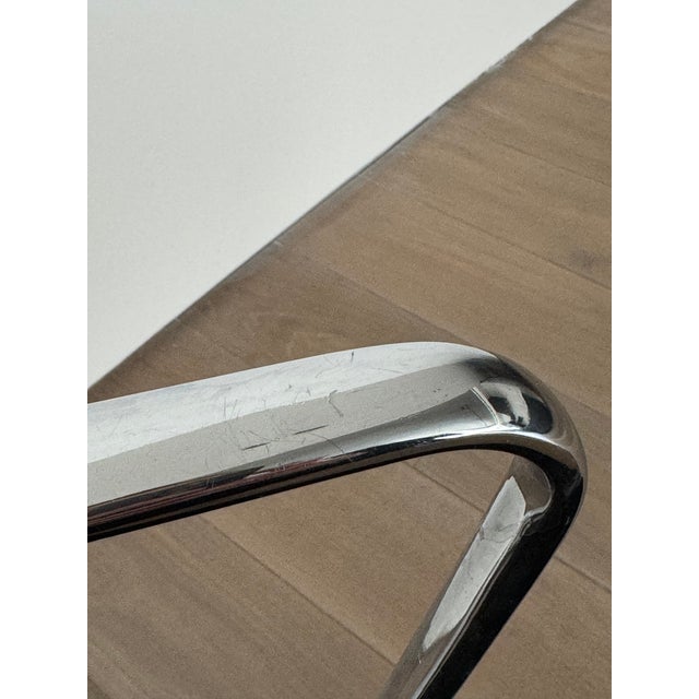 Mid-Century Modern 1990s Eames Aluminum Group Office Chair For Sale - Image 3 of 6