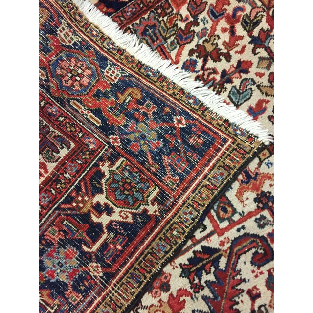 Vintage Ivory Heriz Hand Woven Area Rug 6ft 11in X 10ft For Sale - Image 4 of 8