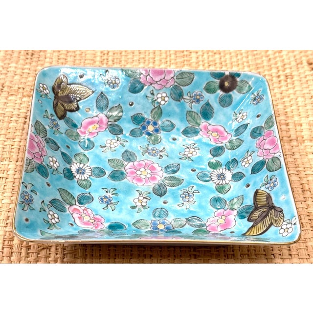 Ceramic Pair Chinoiserie Bright Square Vide Poches For Sale - Image 7 of 8