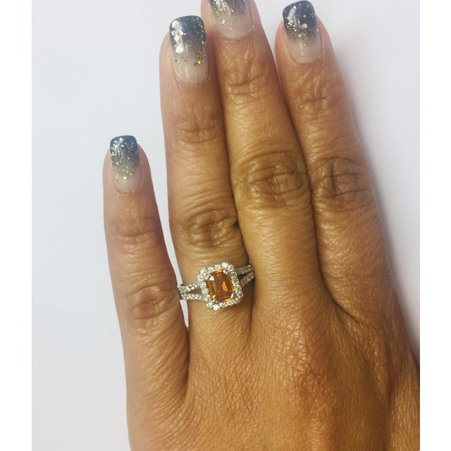 Early 21st Century 1.96 Carat Diamond Sapphire White Gold Engagement Ring, Size 7 For Sale - Image 5 of 6