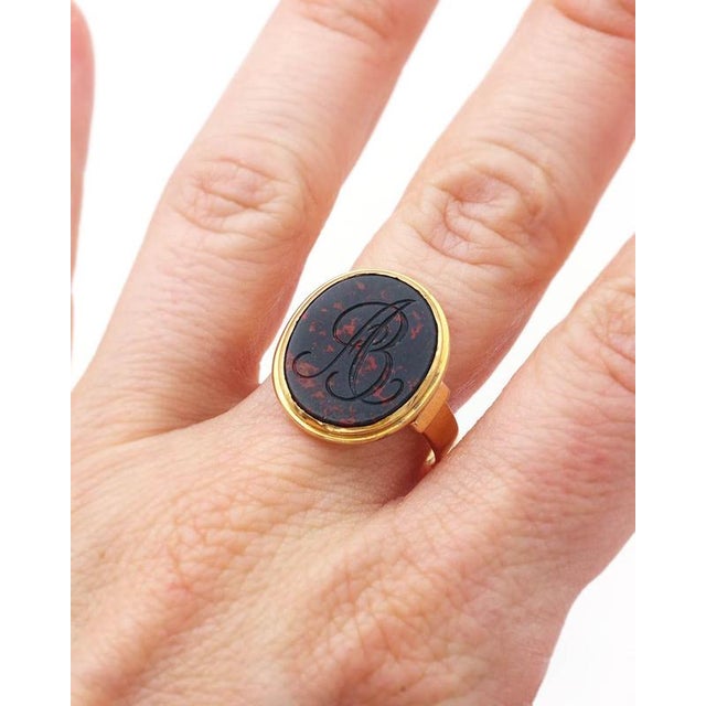 Bloodstone Signet Ring in 18k Rose Gold For Sale - Image 6 of 8